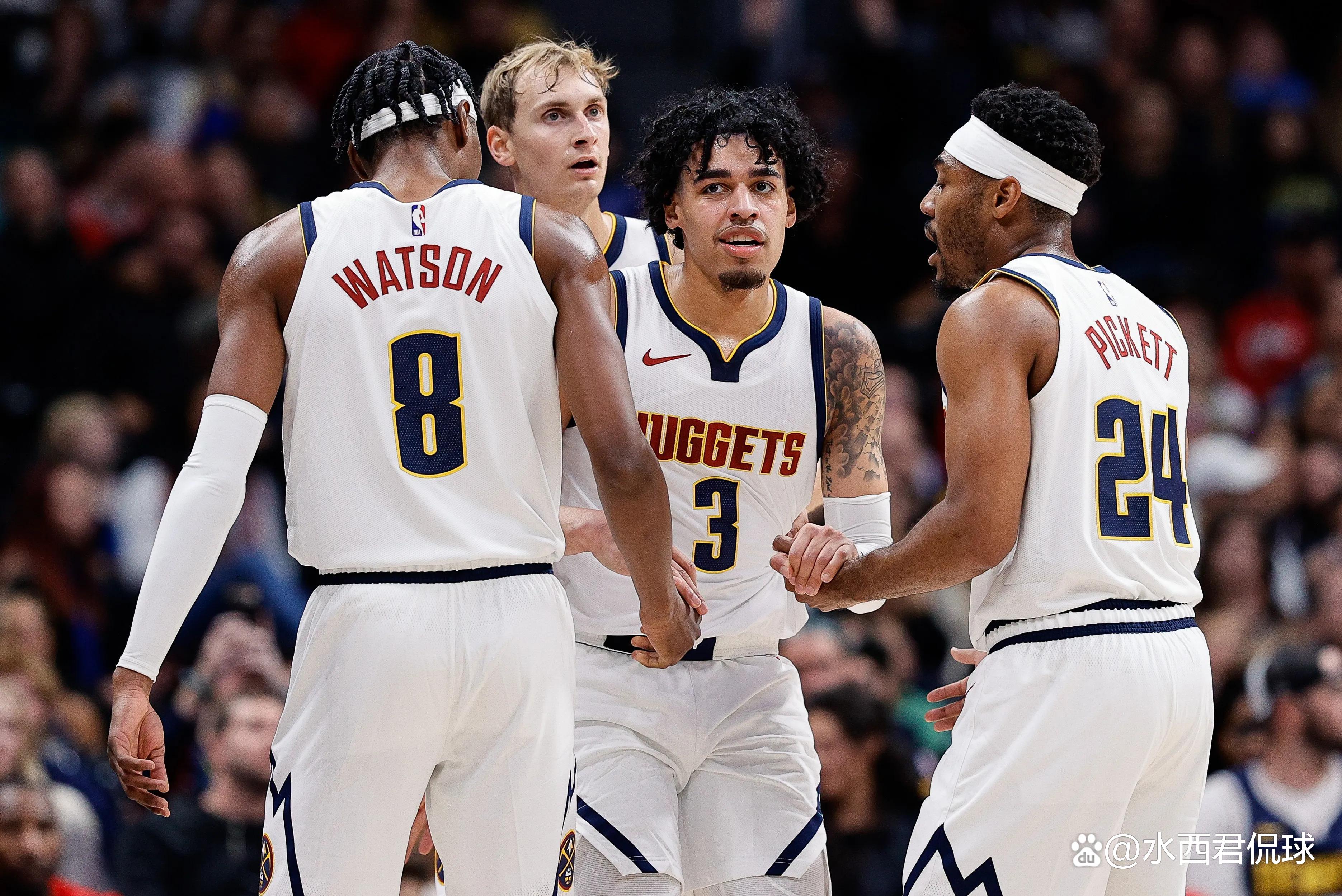 穆雷迎来十五赛季高光表现，独行侠球迷沸腾！